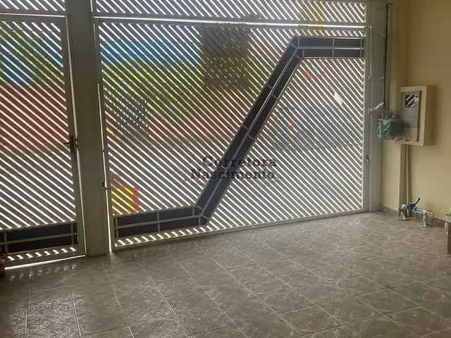 Casa com 145m² 3 quartos e 1 banheiro, à venda, no bairro Cidade Salvador em Jacareí