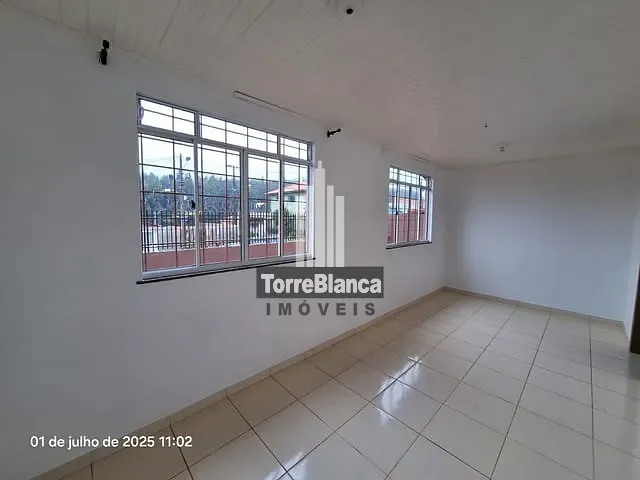 Casa com 357m² 3 quartos e 2 banheiros, à venda, no bairro Uvaranas em Ponta Grossa