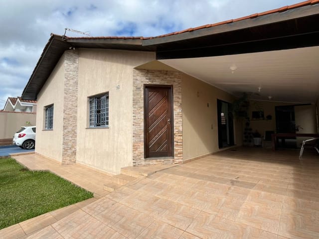 Casa à venda, Santa Lúcia, Jardim Carvalho.