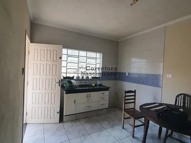 Casa com 160m² 2 quartos e 1 banheiro, à venda, no bairro Centro em Jacareí