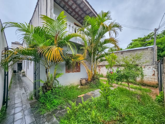 Casa com 250m² 2 quartos e 2 banheiros, à venda, no bairro Jardim Cotia em Cotia
