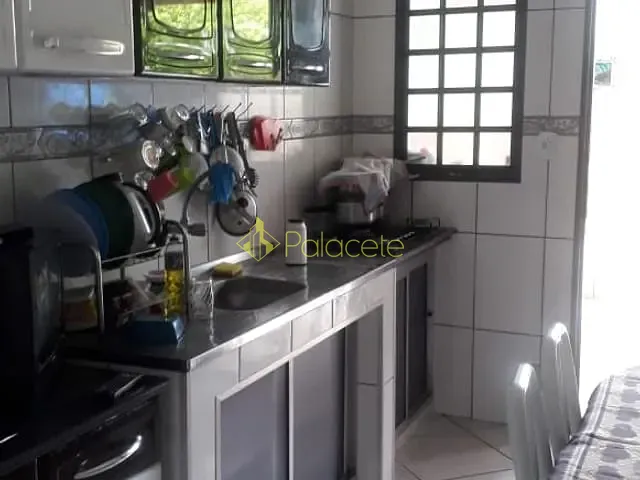 Casa à venda, no bairro Chácara Tropical em Potim