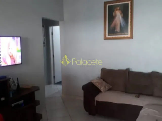 Casa à venda, no bairro Chácara Tropical em Potim