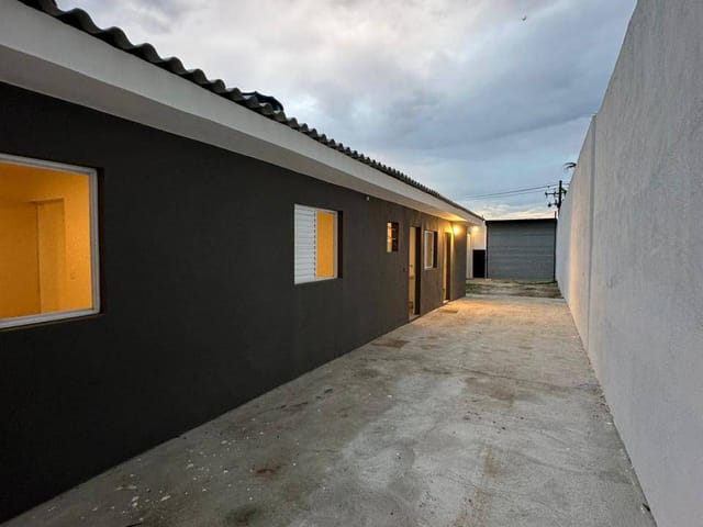 Casa com 274m², para alugar, no bairro Vila Sônia em São Paulo