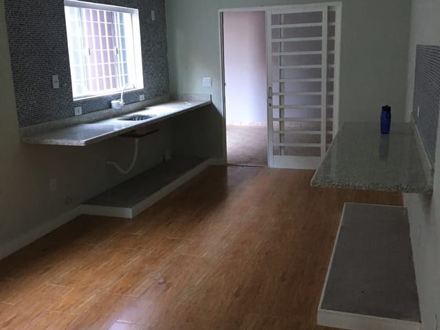 Casa com 125m² 2 quartos e 3 banheiros, à venda, no bairro Jardim Continental II em Taubaté