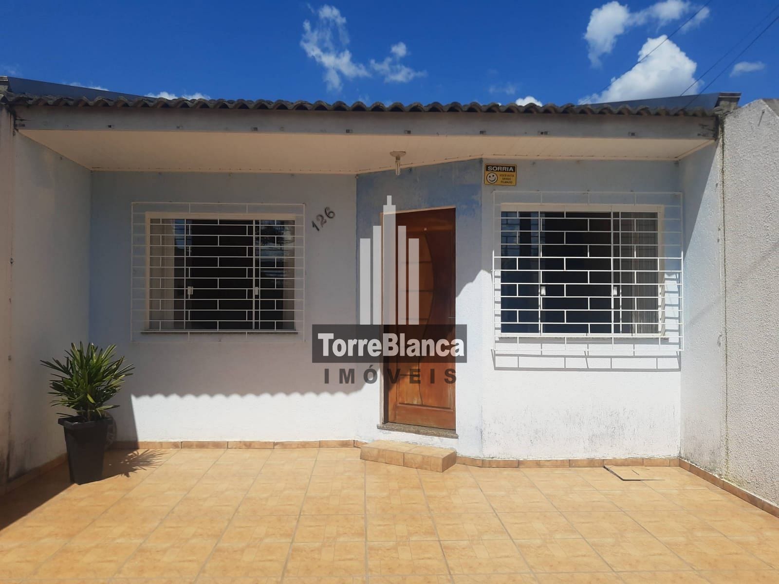 Casa à venda com 3 quartos, 93m² - Foto 2