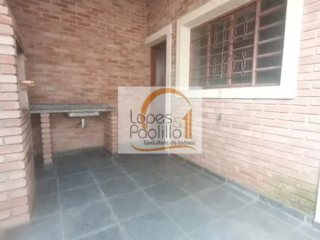 Casa com 192m² 2 quartos e 1 banheiro, para alugar, no bairro Jardim das Cerejeiras em Atibaia