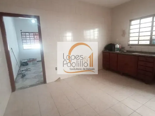 Casa com 192m² 2 quartos e 1 banheiro, para alugar, no bairro Jardim das Cerejeiras em Atibaia