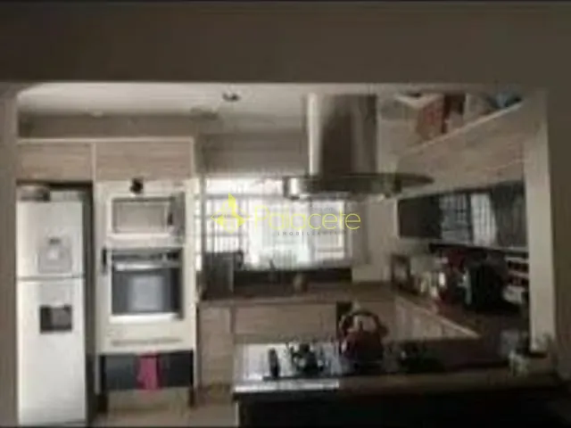 Casa 3 quartos e 3 banheiros, à venda, no bairro Parque Senhor do Bonfim em Taubaté
