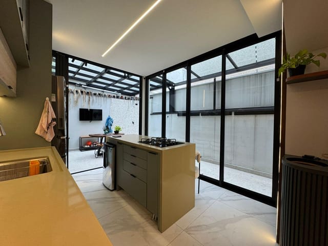 Casa com 140m² 3 quartos e 3 banheiros, à venda, no bairro Bela Vista em Osasco