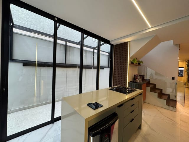 Casa com 140m² 3 quartos e 3 banheiros, à venda, no bairro Bela Vista em Osasco