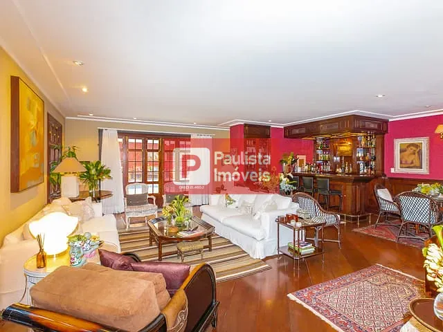 Casa 4 quartos e 4 banheiros, à venda, no bairro Vila Madalena em São Paulo