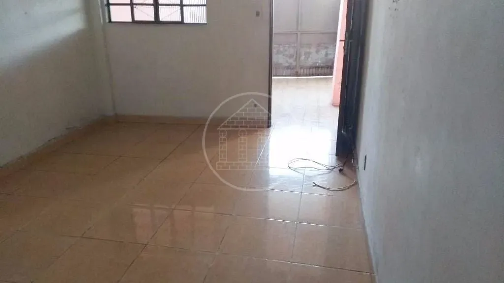 Casa, 6 quartos, 220 m² - Foto 9