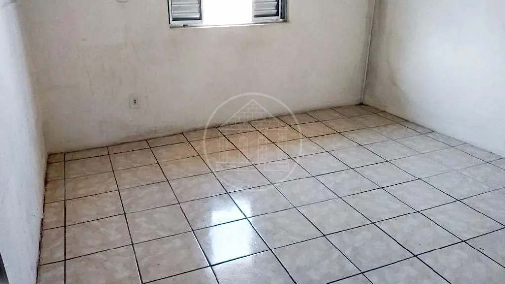 Casa, 6 quartos, 220 m² - Foto 2