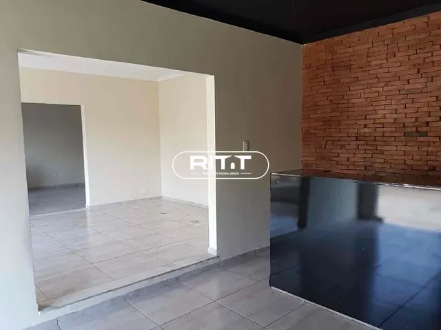 Casa com 400m² 3 quartos e 3 banheiros, à venda, no bairro Jardim Flamboyant em Campinas