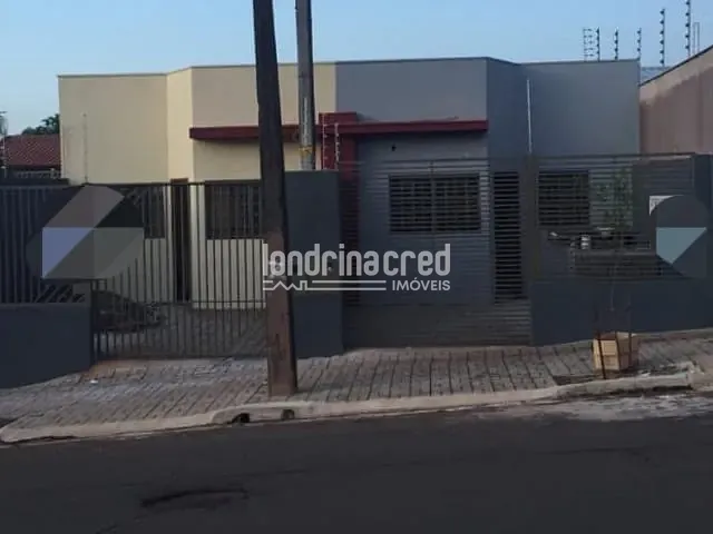 Casa 3 quartos e 1 banheiro, à venda, no bairro Parque Leblon em Londrina