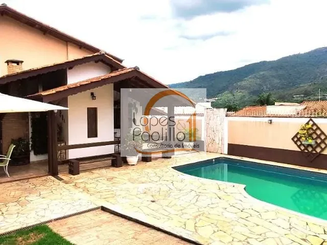 Casa com 277m² 3 quartos e 3 banheiros, à venda, no bairro Jardim Maristela em Atibaia