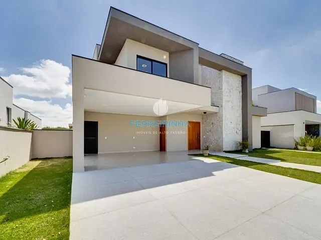 Casa com 600m² 5 quartos e 5 banheiros, à venda, no bairro São José dos Campos em São José dos Campos