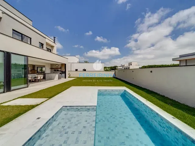 Casa com 600m² 5 quartos e 5 banheiros, à venda, no bairro São José dos Campos em São José dos Campos