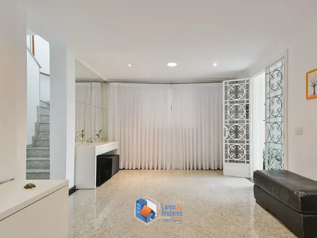 Casa com 200m² 3 quartos e 3 banheiros, à venda, no bairro Ipiranga em São Paulo
