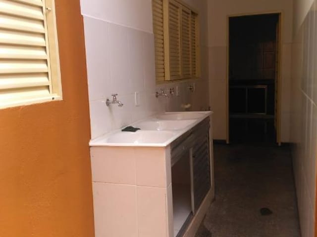 Foto do Casa - Casa com 3 dormitórios para alugar por R$ 1.200,00/mês - Parque das Américas - Uberaba/MG | ZUCATO IMOBILIARIA LTDA