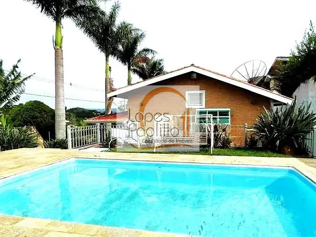 Casa com 702m² 4 quartos e 4 banheiros, à venda, no bairro Jardim Itaperi em Atibaia