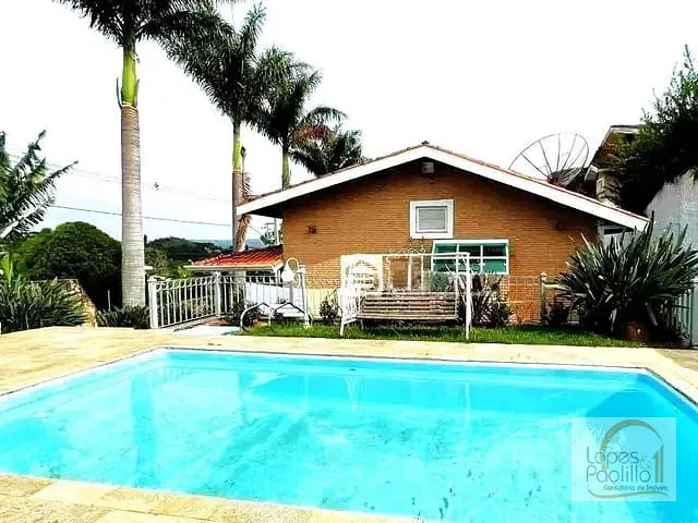 Casa com 702m² 4 quartos e 4 banheiros, à venda, no bairro Jardim Itaperi em Atibaia