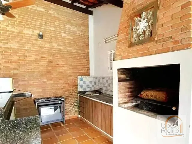 Casa com 702m² 4 quartos e 4 banheiros, à venda, no bairro Jardim Itaperi em Atibaia