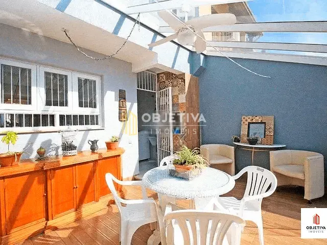 Casa 4 quartos e 3 banheiros, à venda, no bairro Mário Quintana em Porto Alegre