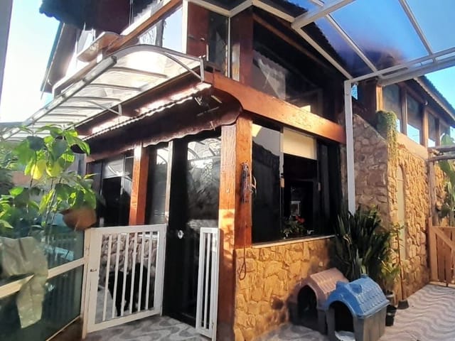 Foto do Casa - Casa com 4 dormitórios à venda, 120 m² por R$ 650.000,00 - Martim de Sá - Caraguatatuba/SP | PIRAMIDE IMOVEIS