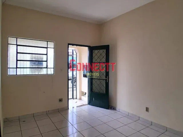 Casa com 80m² 3 quartos e 1 banheiro, para alugar, no bairro Campos Elíseos em Ribeirão Preto