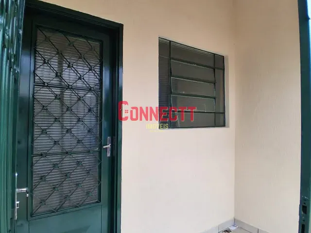 Casa com 80m² 3 quartos e 1 banheiro, para alugar, no bairro Campos Elíseos em Ribeirão Preto