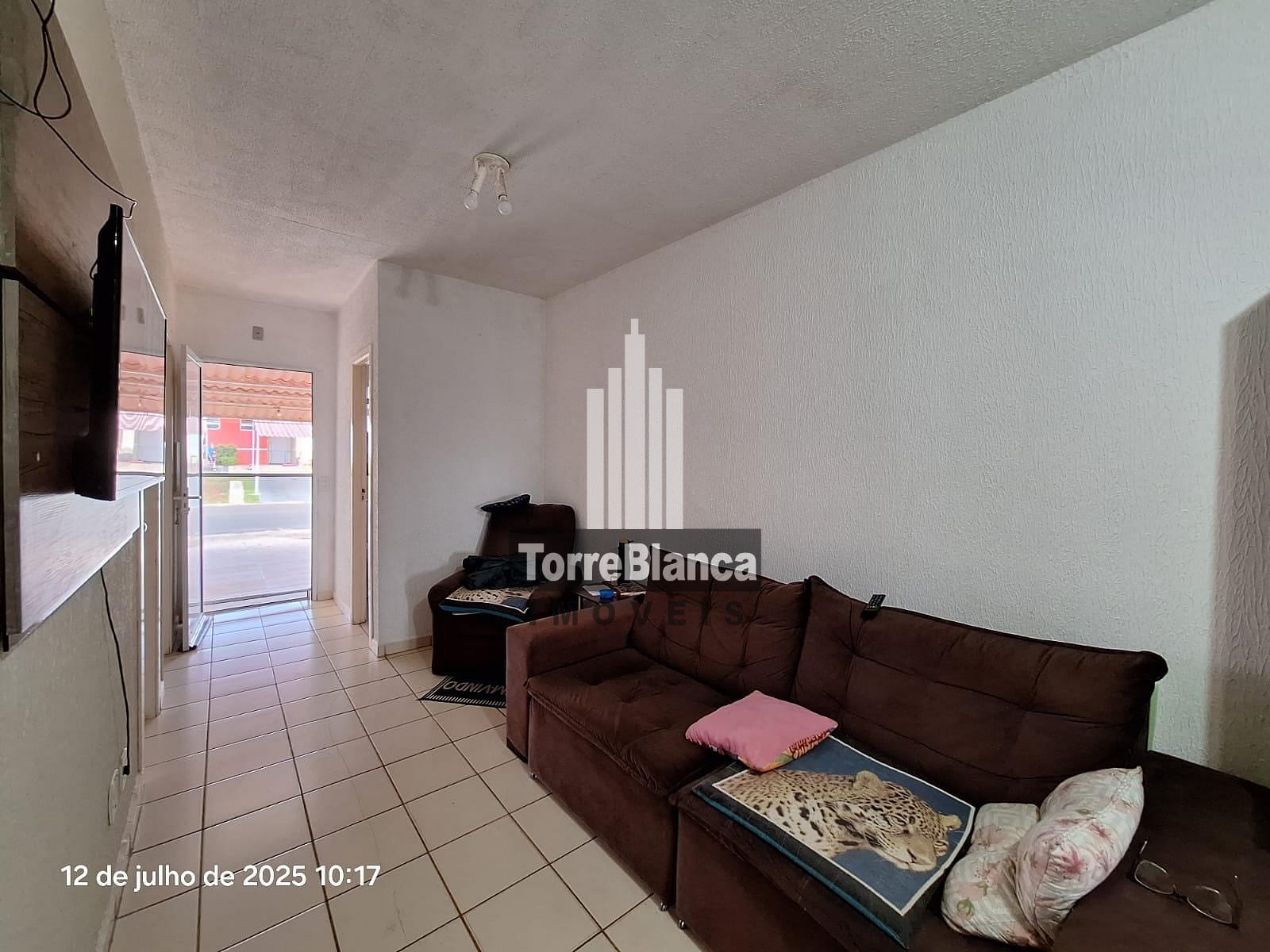 Casa à venda com 3 quartos, 70m² - Foto 11