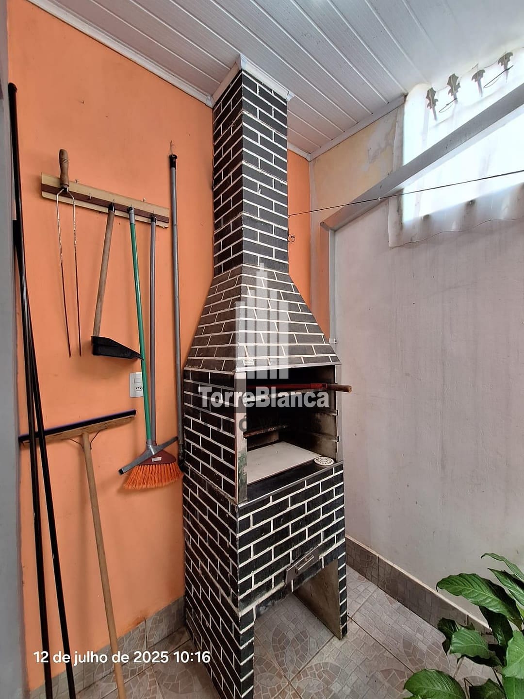 Casa à venda com 3 quartos, 70m² - Foto 14