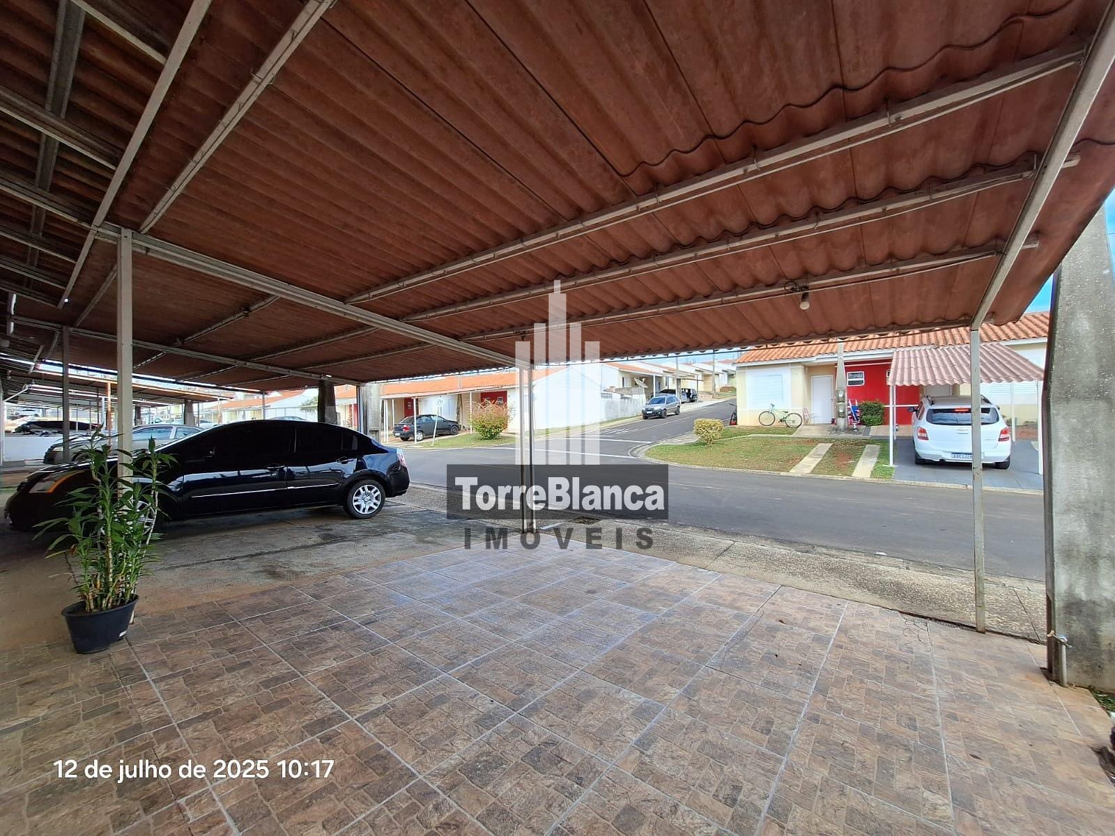 Casa à venda com 3 quartos, 70m² - Foto 6