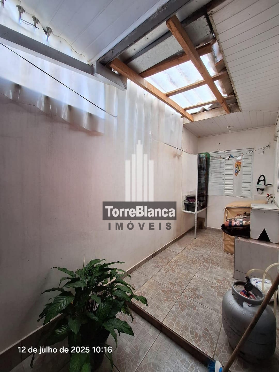 Casa à venda com 3 quartos, 70m² - Foto 15