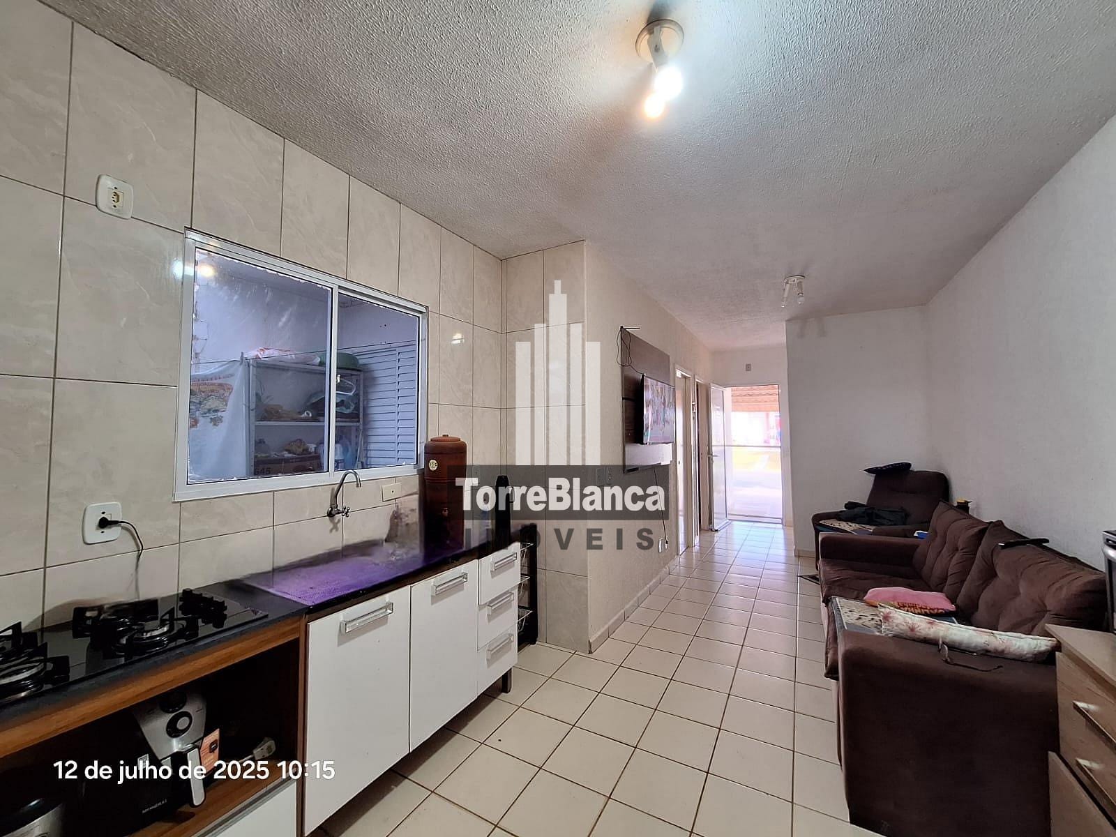 Casa à venda com 3 quartos, 70m² - Foto 16