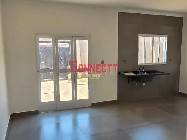 Casa com 150m² 3 quartos e 1 banheiro, à venda, no bairro Parque das Gaivotas em Ribeirão Preto