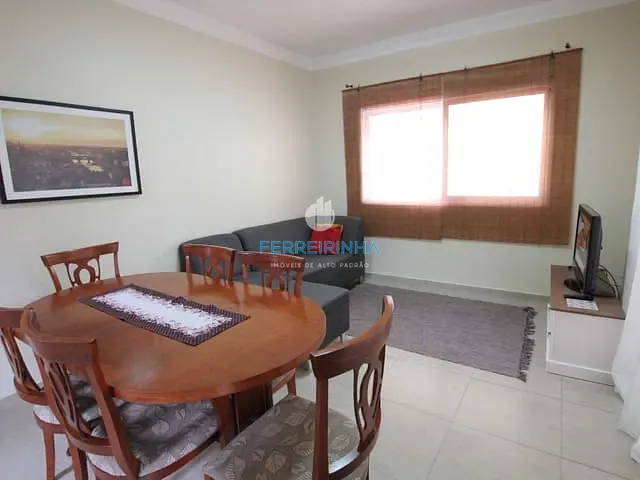 Casa com 252m² 4 quartos e 4 banheiros, à venda, no bairro Urbanova em São José dos Campos