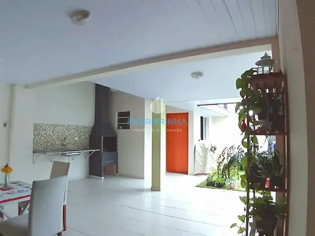 Casa com 252m² 4 quartos e 4 banheiros, à venda, no bairro Urbanova em São José dos Campos