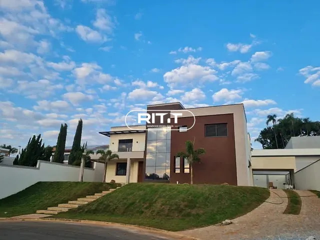 Casa com 721m² 4 quartos e 6 banheiros, à venda, no bairro Dois Córregos em Valinhos
