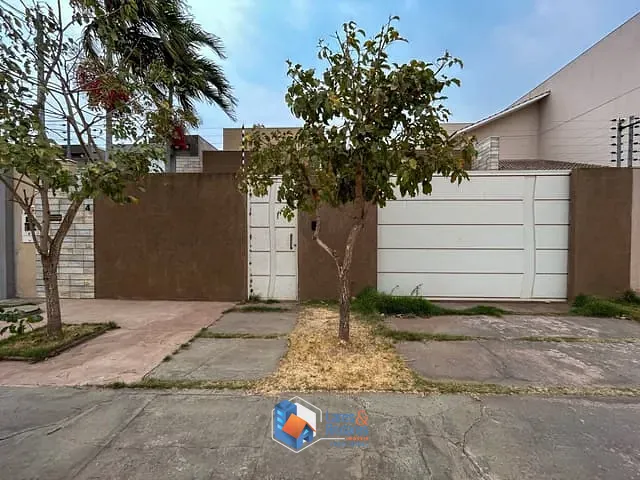 Casa com 432m² 2 quartos e 4 banheiros, à venda, no bairro Jardim Santa Marta em Rondonópolis
