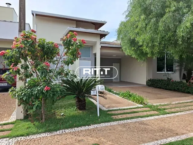Casa com 300m² 3 quartos e 2 banheiros, à venda, no bairro Parque Brasil 500 em Paulínia