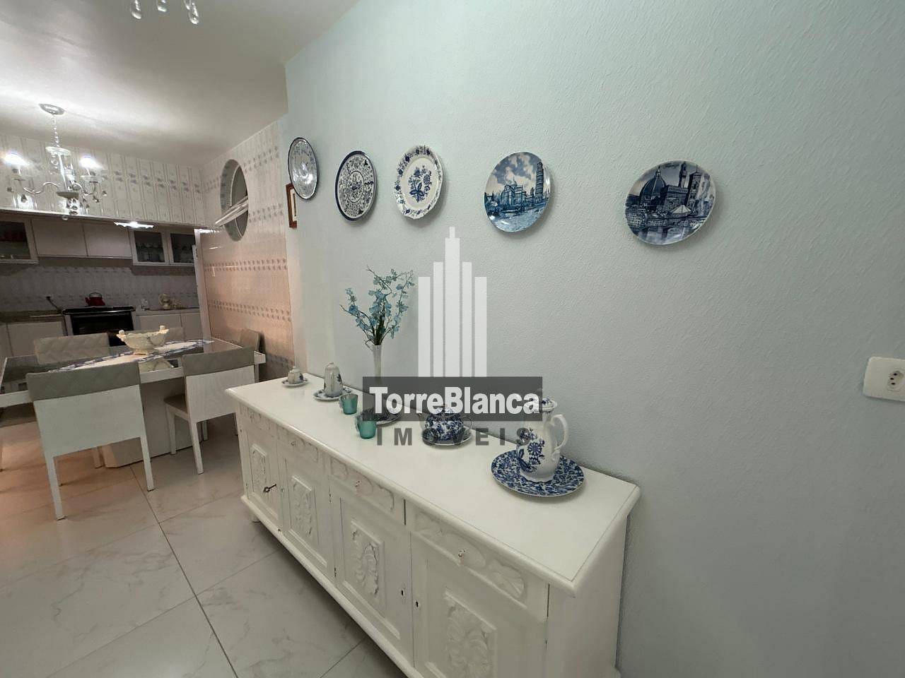 Casa à venda com 3 quartos, 168m² - Foto 17