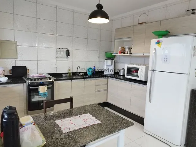 Casa com 150m² 7 quartos e 3 banheiros, à venda, no bairro Centro em Jacareí