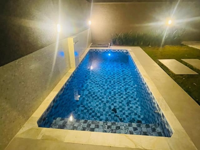 Casa com 360m² 3 quartos e 3 banheiros, à venda, no bairro Transurb em Itapevi