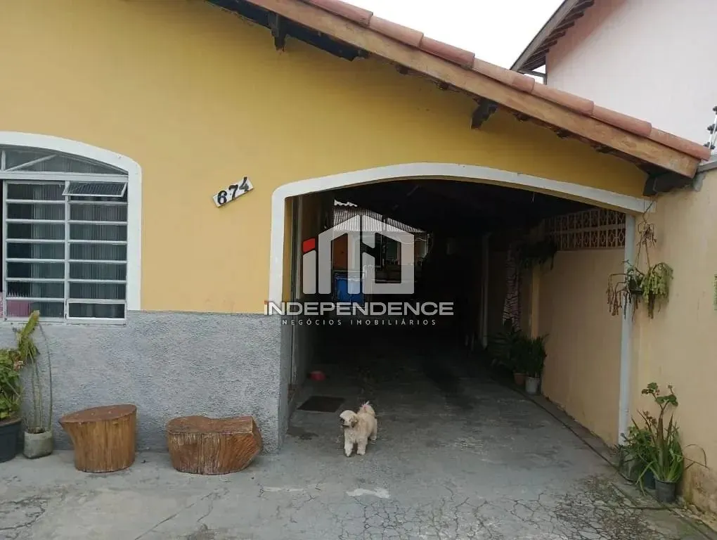 Casa, 3 quartos, 135 m² - Foto 1