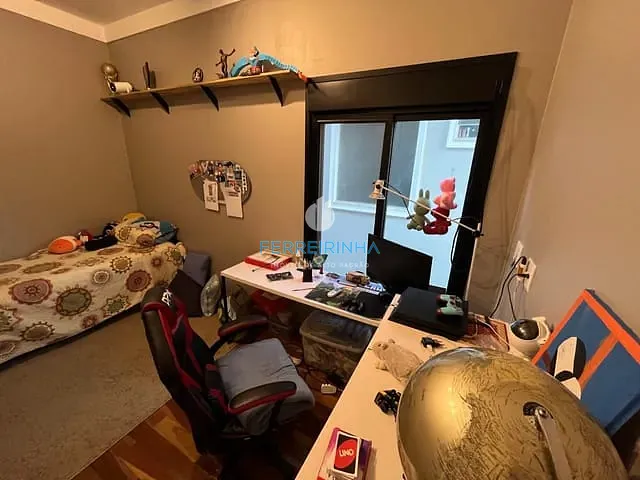 Casa com 250m² 3 quartos e 4 banheiros, à venda, no bairro Urbanova em São José dos Campos