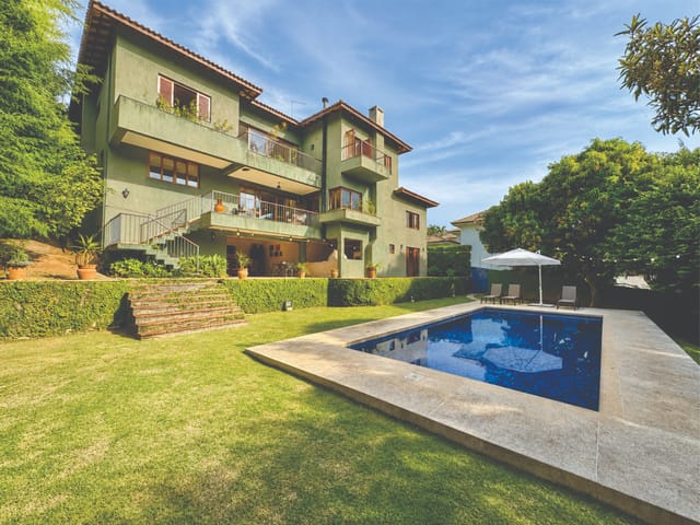Casa com 1001m² 4 quartos e 6 banheiros, à venda, no bairro Residencial Euroville em Carapicuíba