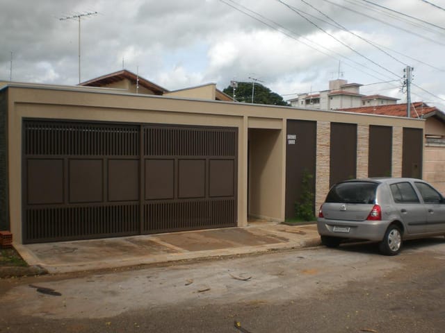 Foto do Casa - Casa com 3 dormitórios à venda, 216 m² por R$ 550.000,00 - Boa Vista - Uberaba/MG | ZUCATO IMOBILIARIA LTDA